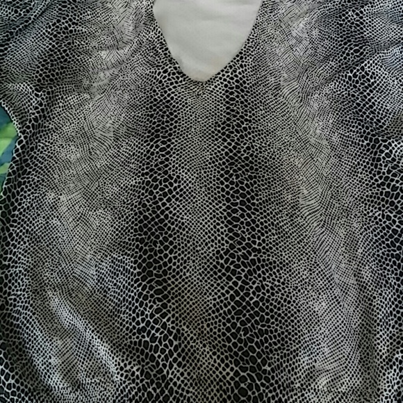 Michael kors top - Picture 2 of 5